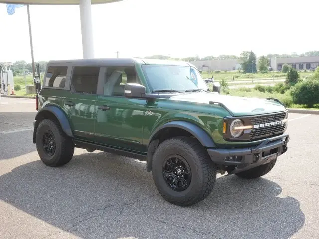 2023 Ford Bronco Wildtrak 4x4 photo 3