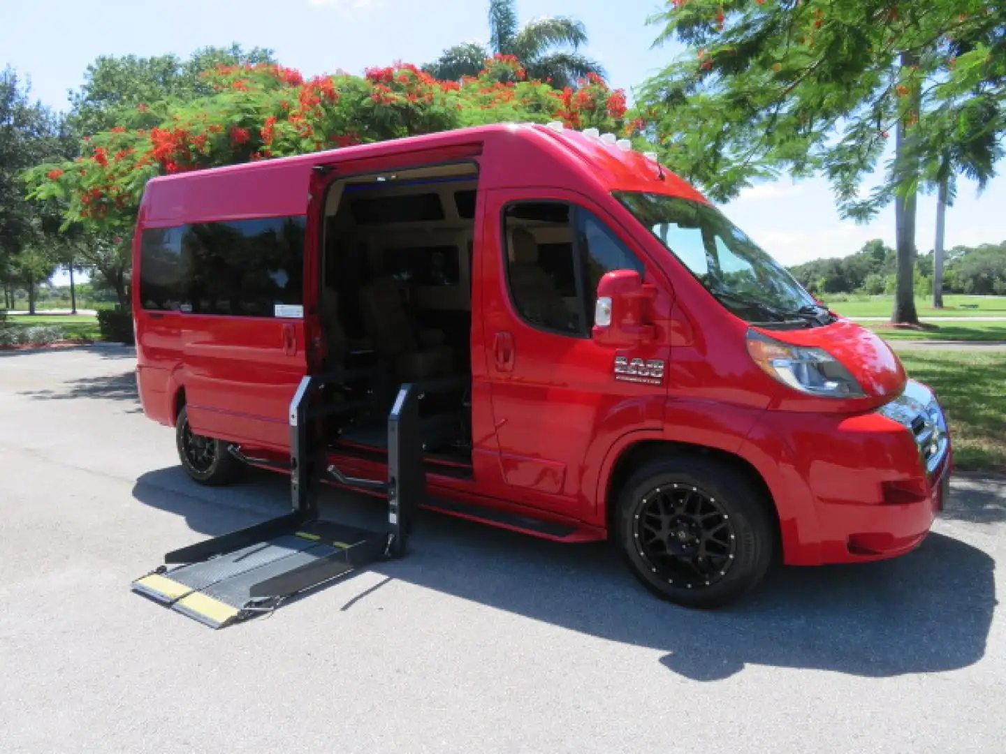 2017 RAM ProMaster Window Van 2500 159 WB High Roof's photo