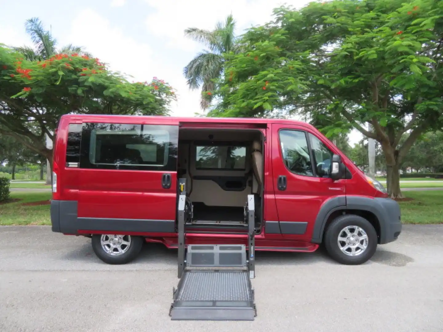 2018 RAM ProMaster 1500 136" WB Low Roof's photo
