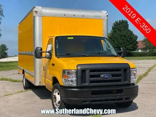 2019 Ford E-Series DRW E-350 Super Duty 176 in WB's photo