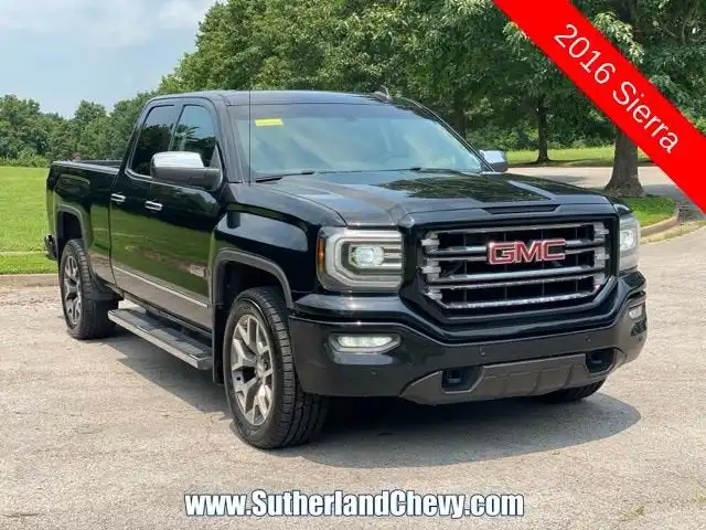 2016 GMC Sierra 4WD Double Cab Standard Box SLT's photo