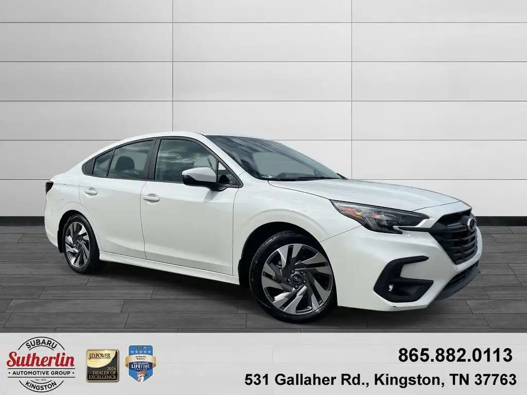2025 Subaru Legacy Limited's photo