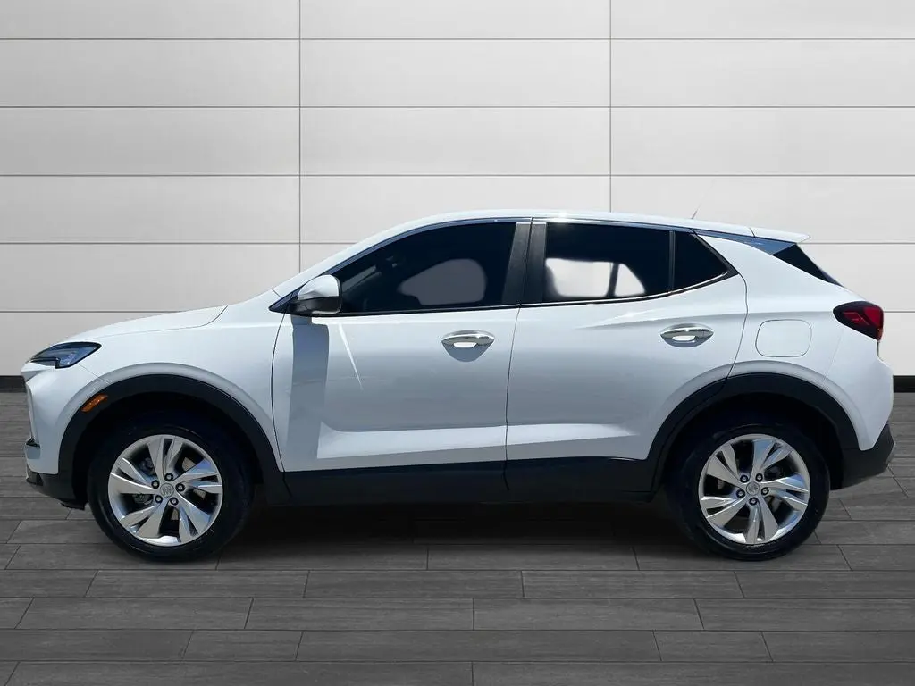 2025 Buick Encore GX Preferred AWD photo 5