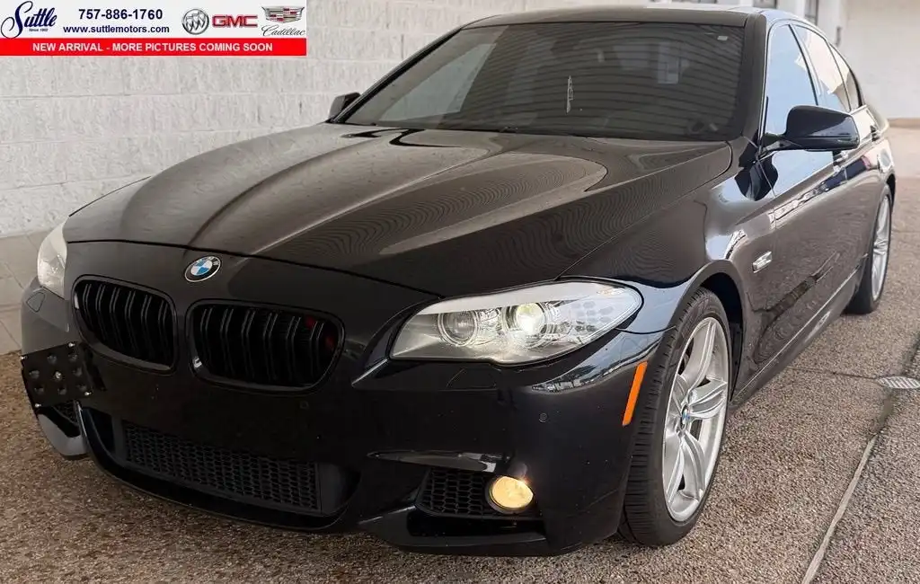 2013 BMW 5 Series 535i Sedan's photo