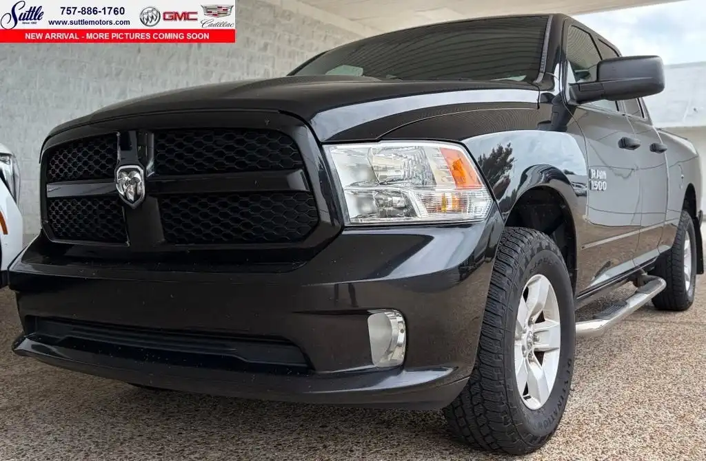 2017 RAM 1500 Express 4x4 Quad Cab 6'4's photo