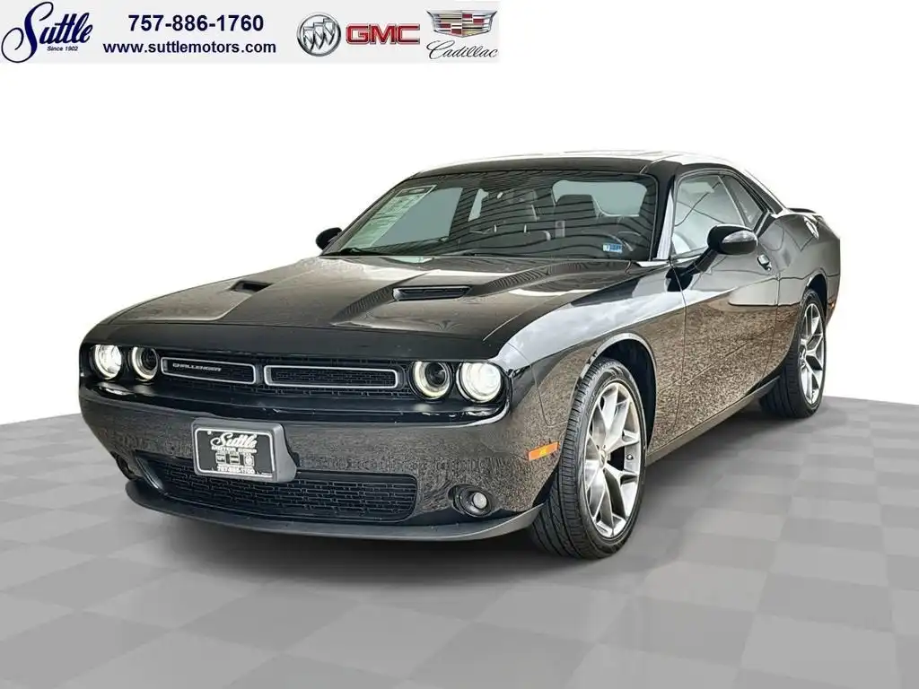 2023 Dodge Challenger SXT Auto's photo