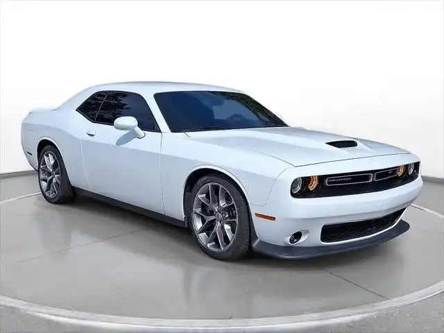 2022 Dodge Challenger GT Auto's photo