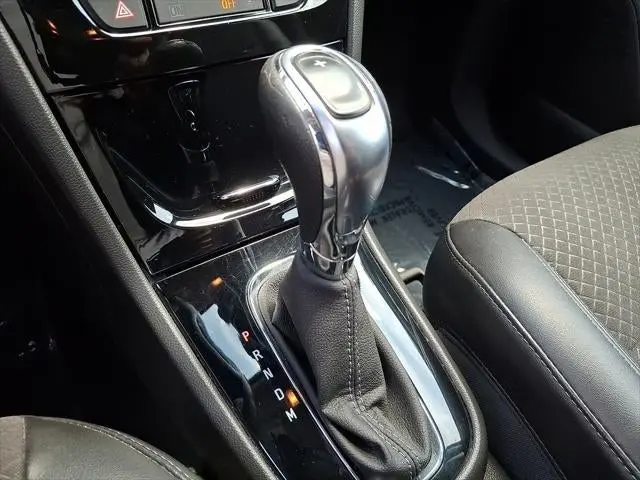 2019 Buick Encore Preferred photo 5
