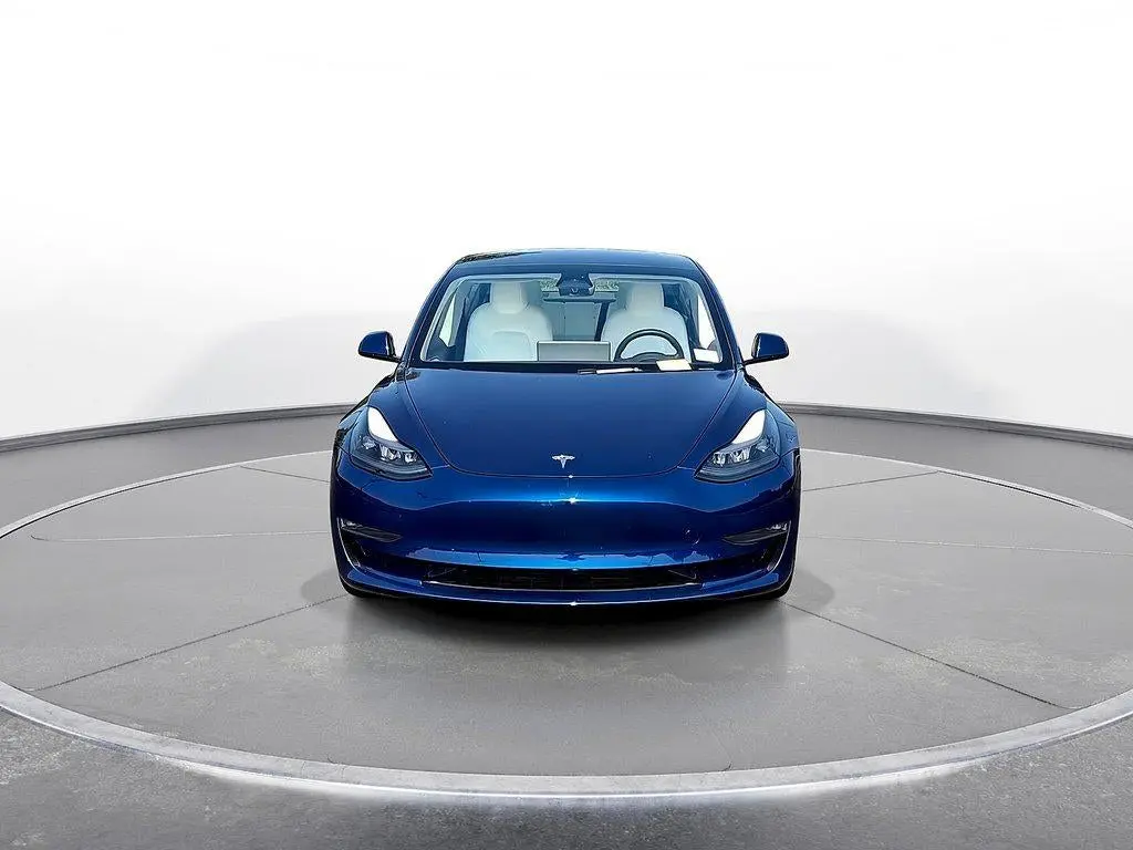 2023 Tesla Model 3 Long Range photo 3