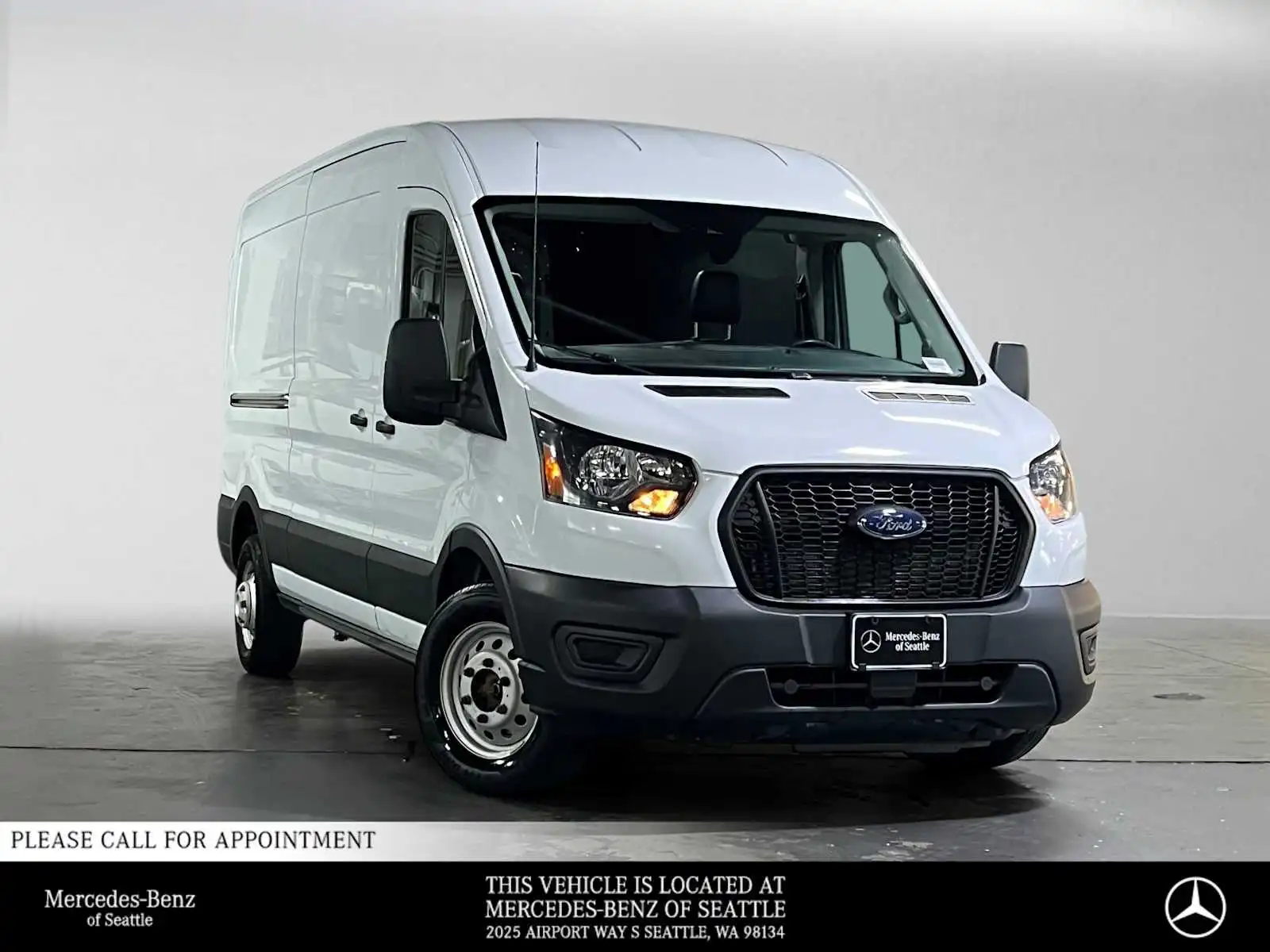 2023 Ford Transit 250 Med Roof 130 WB AWD's photo