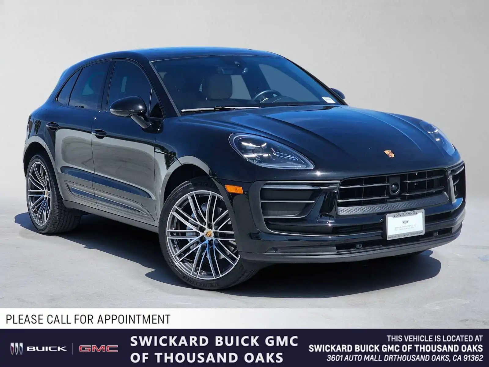 2023 Porsche Macan Base's photo