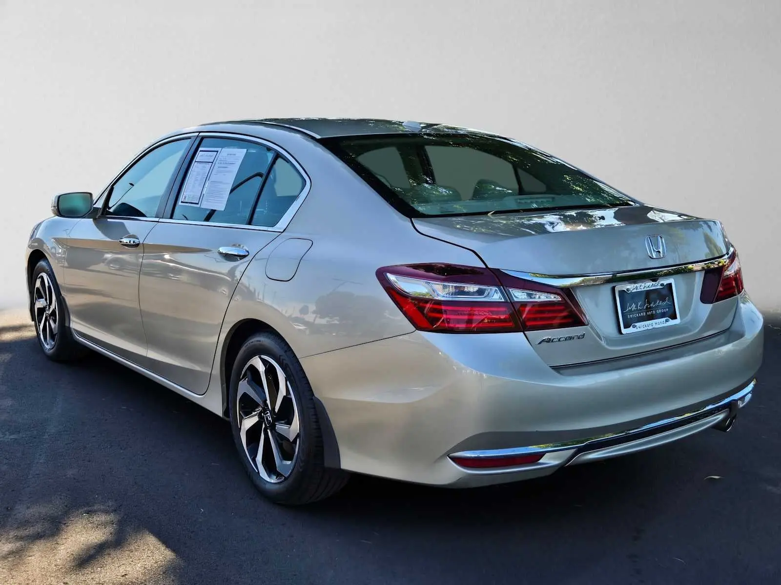 2017 Honda Accord EX-L CVT photo 5