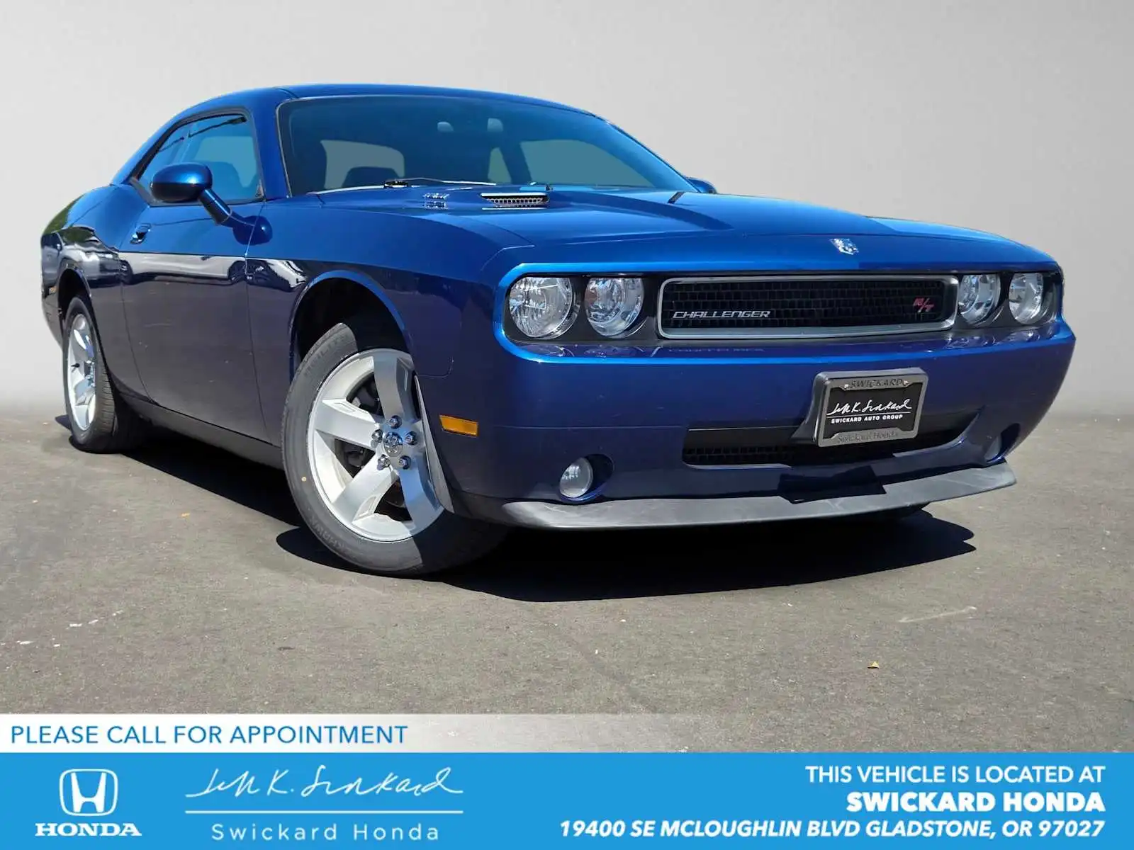 2010 Dodge Challenger R/T's photo