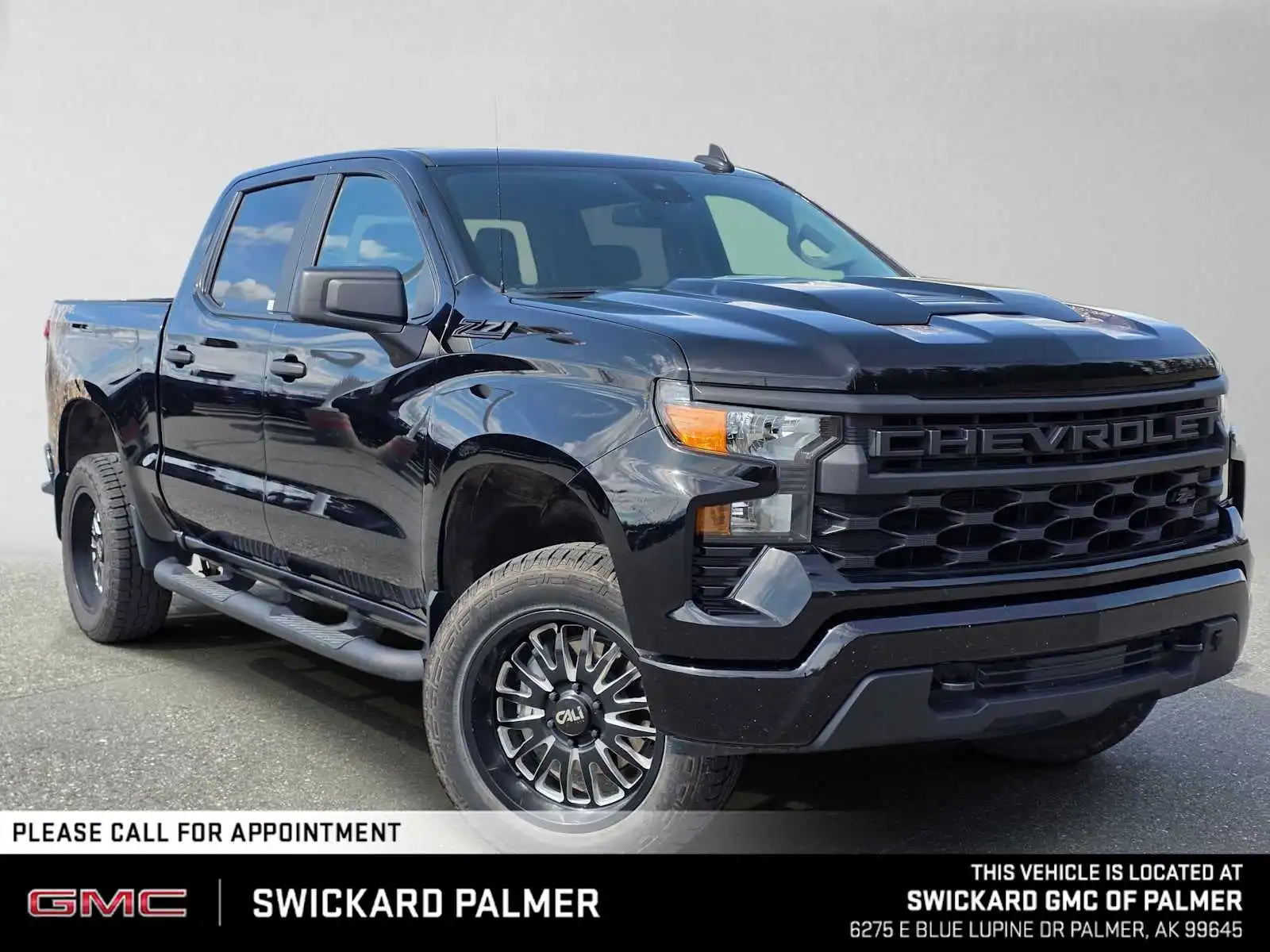 2025 Chevrolet Silverado 1500 Custom Trail Boss 4X4 Crew Cab Short Box's photo
