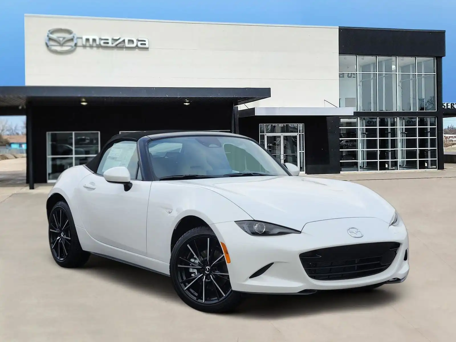 2026 Mazda MX-5 Miata Grand Touring Auto's photo