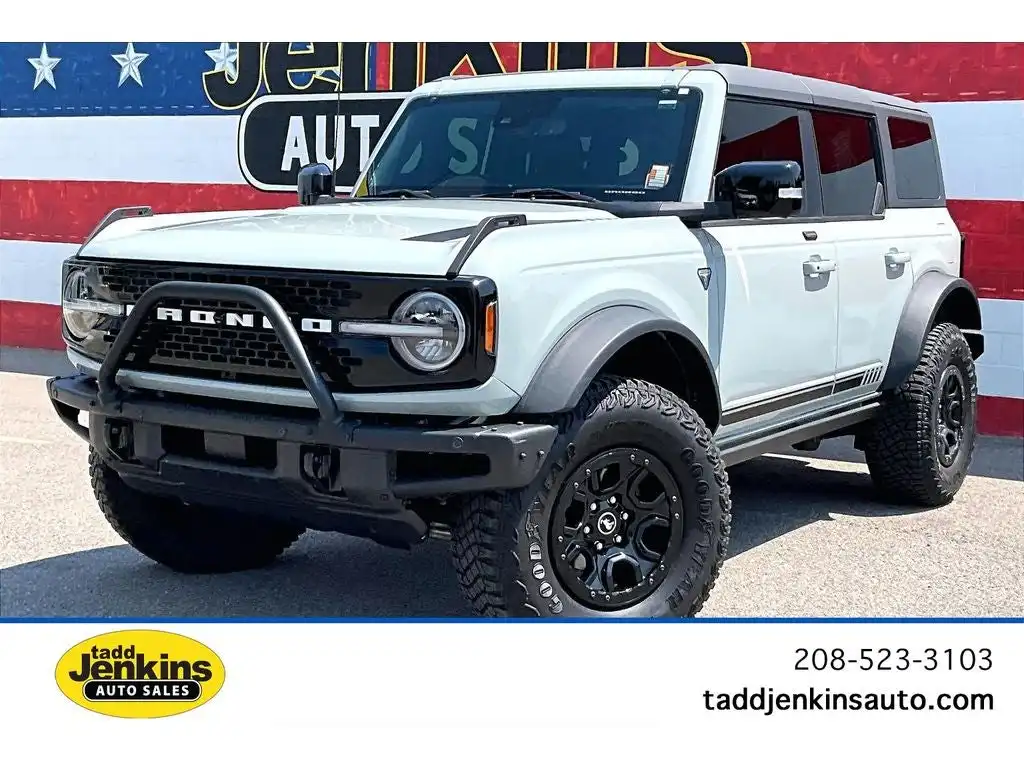 2021 Ford Bronco First Edition Advanced 4x4's photo