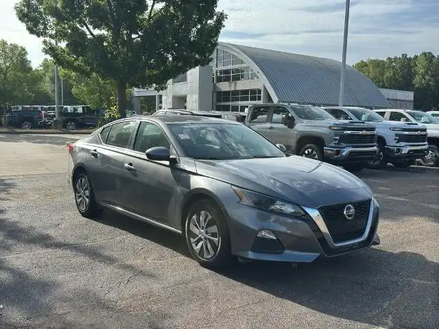 2022 Nissan Altima 2.5 S's photo