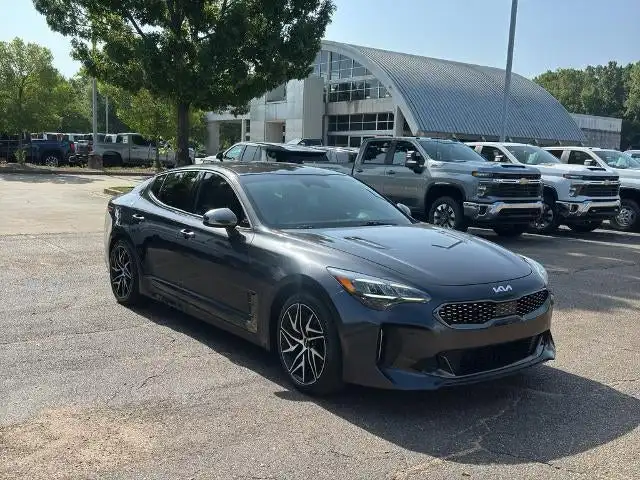2023 Kia Stinger GT-Line's photo