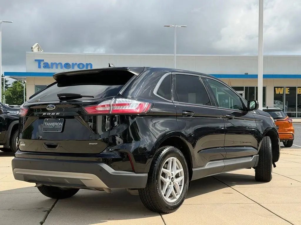 2024 Ford Edge SEL AWD photo 4