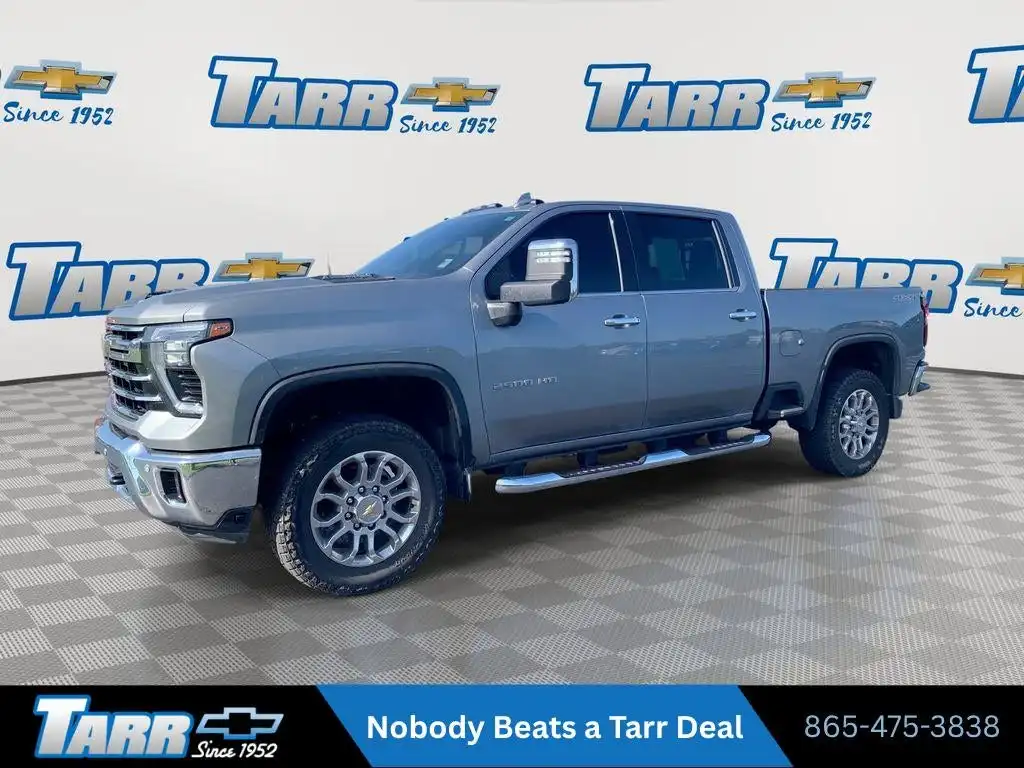 2025 Chevrolet Silverado HD LTZ 4WD Crew Cab Standard Box's photo
