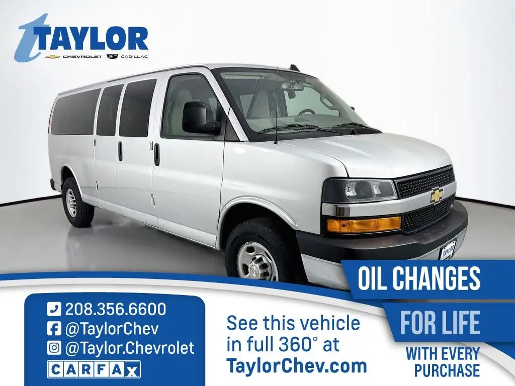2023 Chevrolet Express 3500 LS Extended photo 1