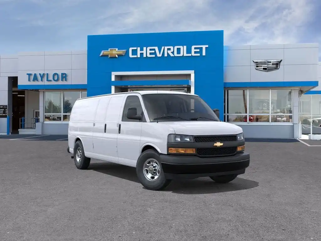 2025 Chevrolet Express 3500 Extended Work Van's photo