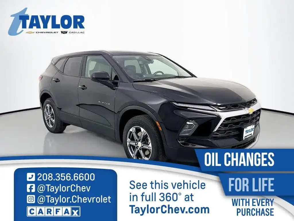 2025 Chevrolet Blazer 2.0T 2LT AWD's photo