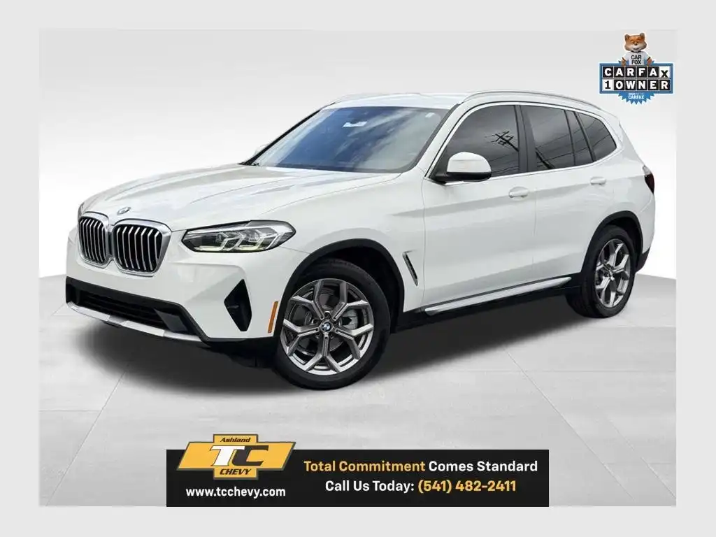 2022 BMW X3 xDrive30i's photo
