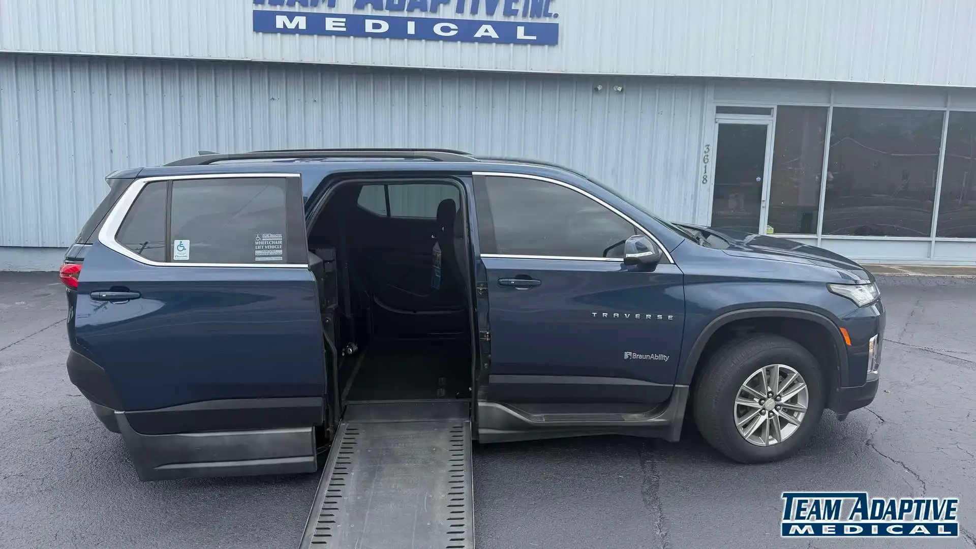 2022 Chevrolet Traverse FWD 1LT's photo