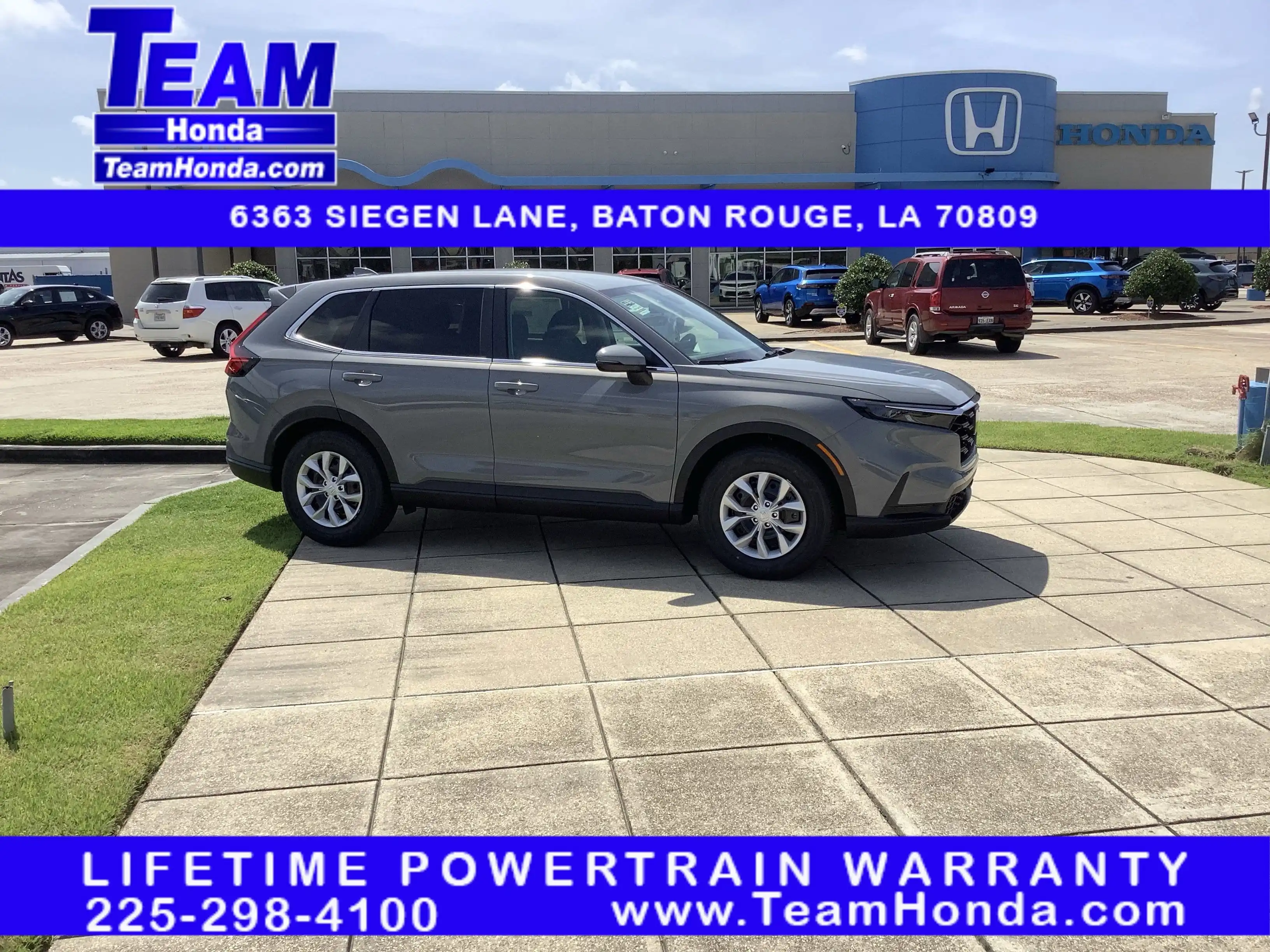 2026 Honda CR-V LX 2WD's photo