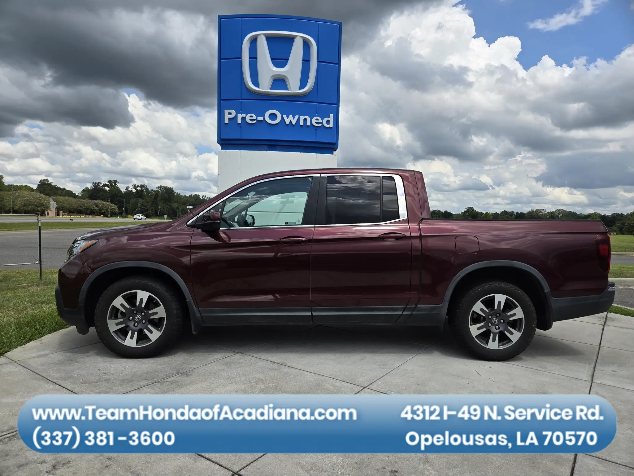 2019 Honda Ridgeline RTL T photo 1