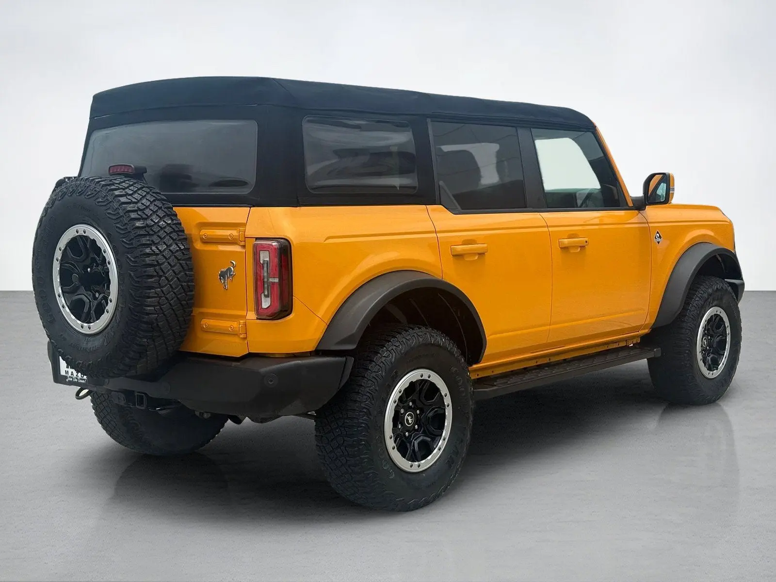 2021 Ford Bronco Outer Banks Advanced 4x4 photo 3