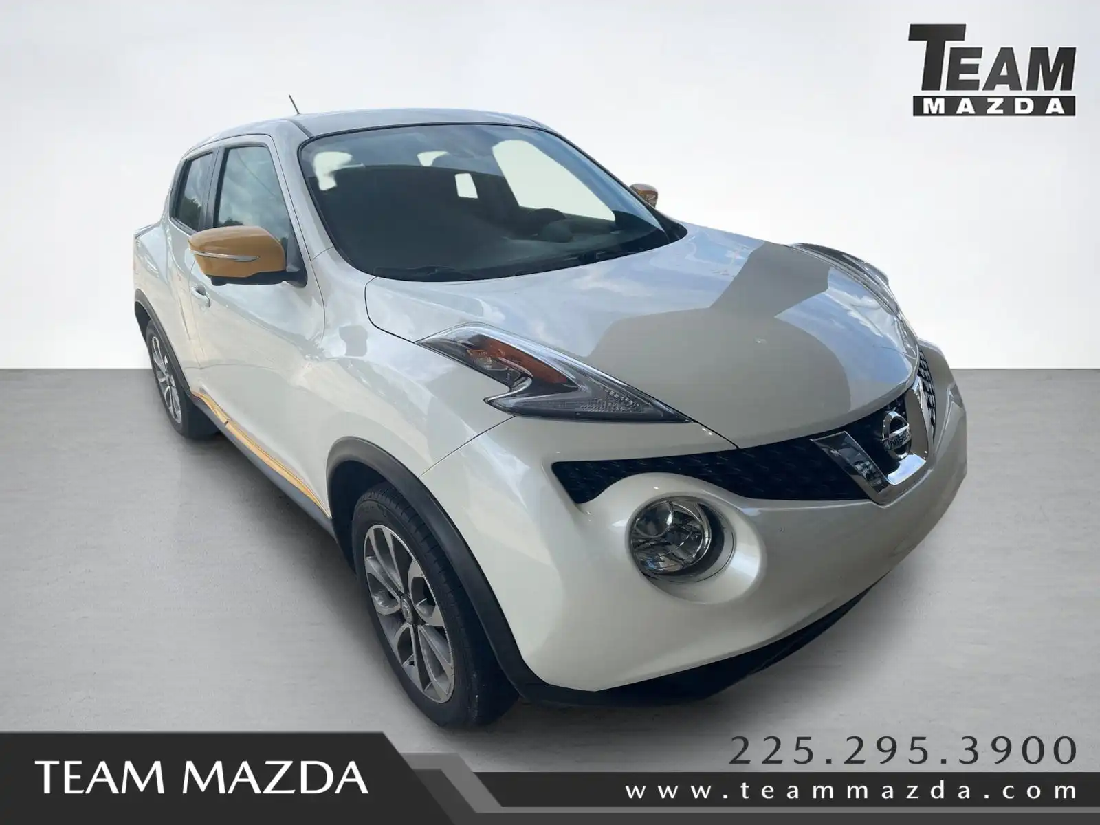 2017 Nissan Juke SV FWD CVT's photo