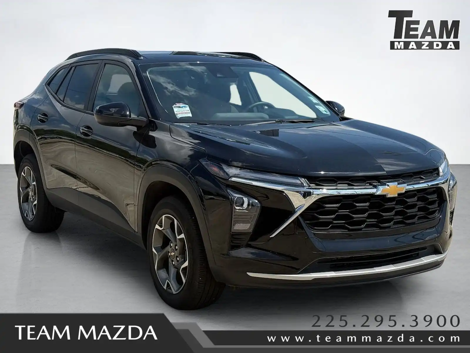 2025 Chevrolet Trax LT's photo