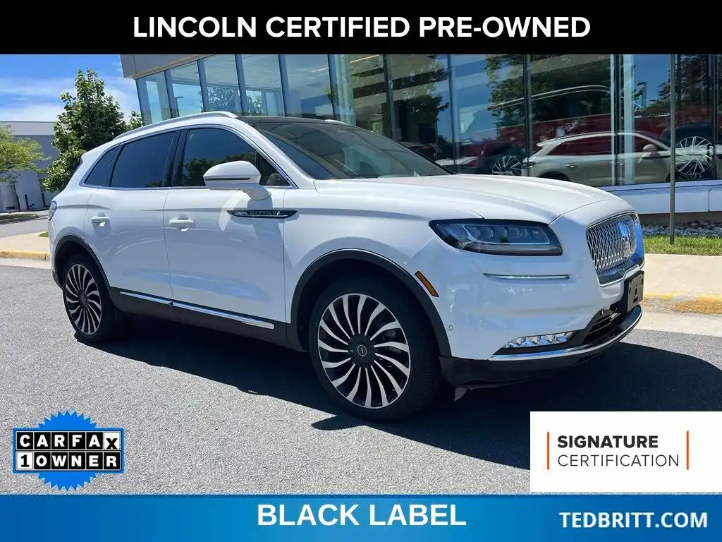 2022 Lincoln Nautilus Black Label AWD's photo