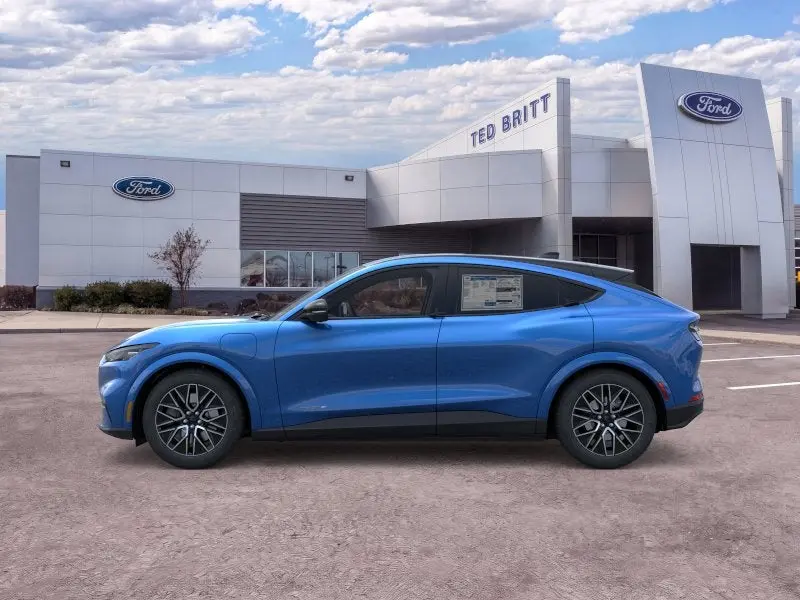 2026 Ford Mustang-Mach-e Premium photo 4