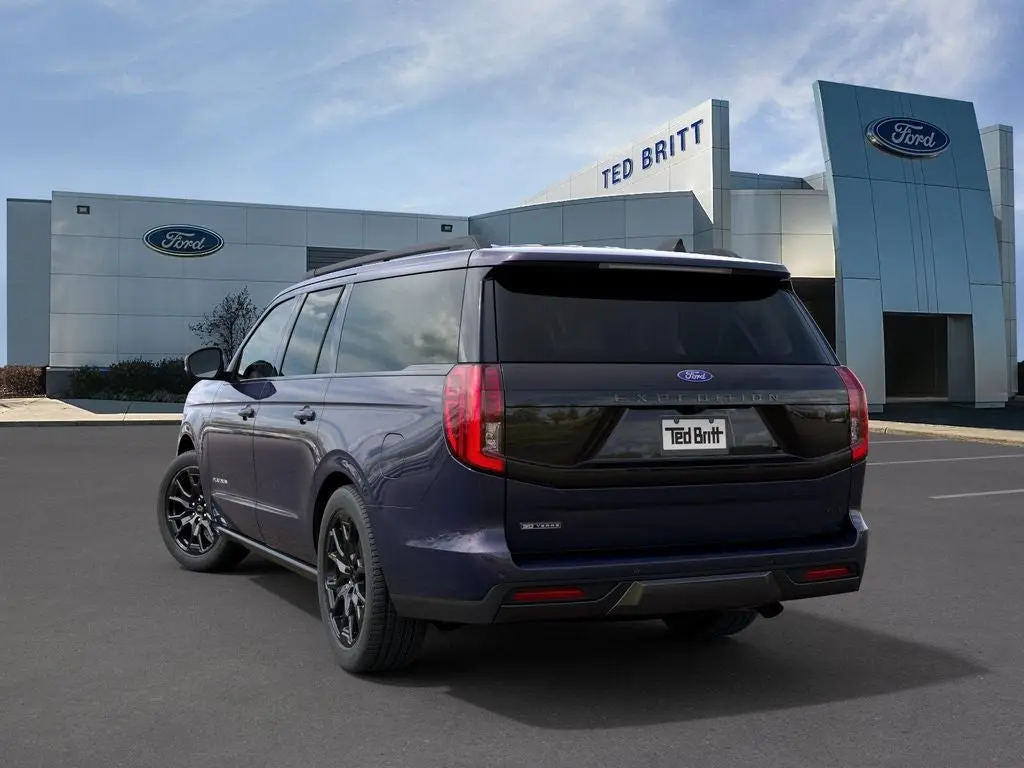 2027 Ford Expedition Platinum MAX 4x4 photo 4