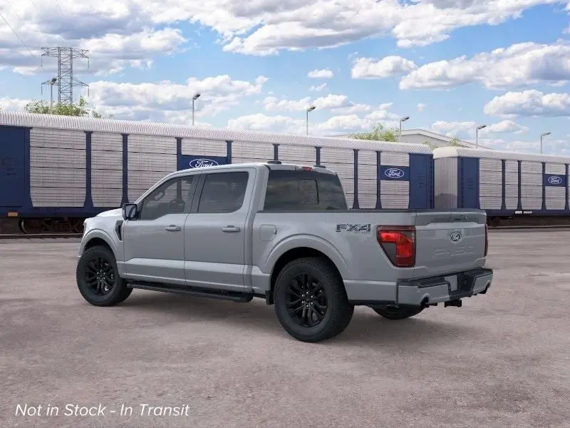 2026 Ford F-150 XLT 4WD SuperCrew 5-1/2' Box photo 5