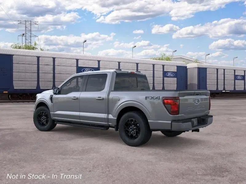 2026 Ford F-150 XLT 4WD SuperCrew 5-1/2' Box photo 5