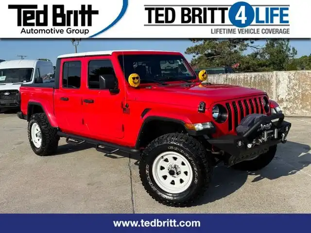 2021 Jeep Gladiator Sport S's photo