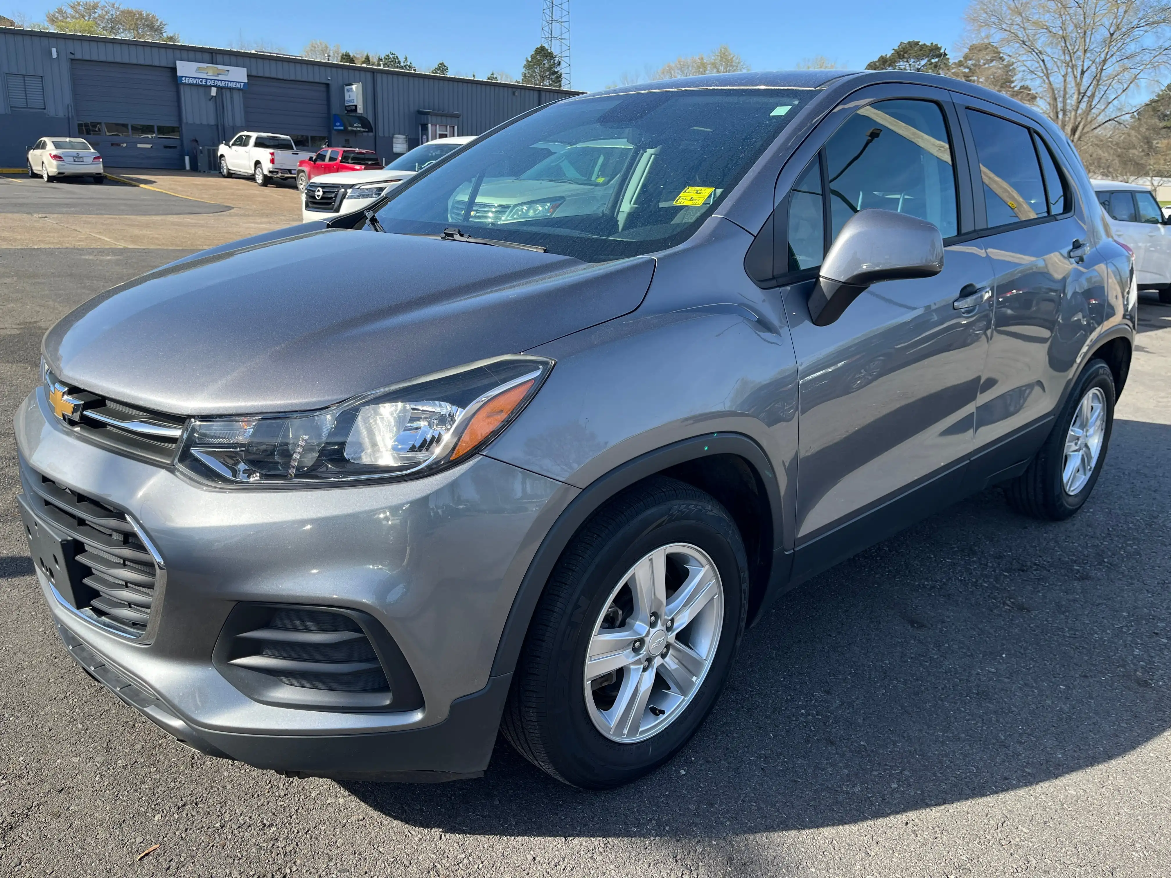 2020 Chevrolet Trax LS's photo