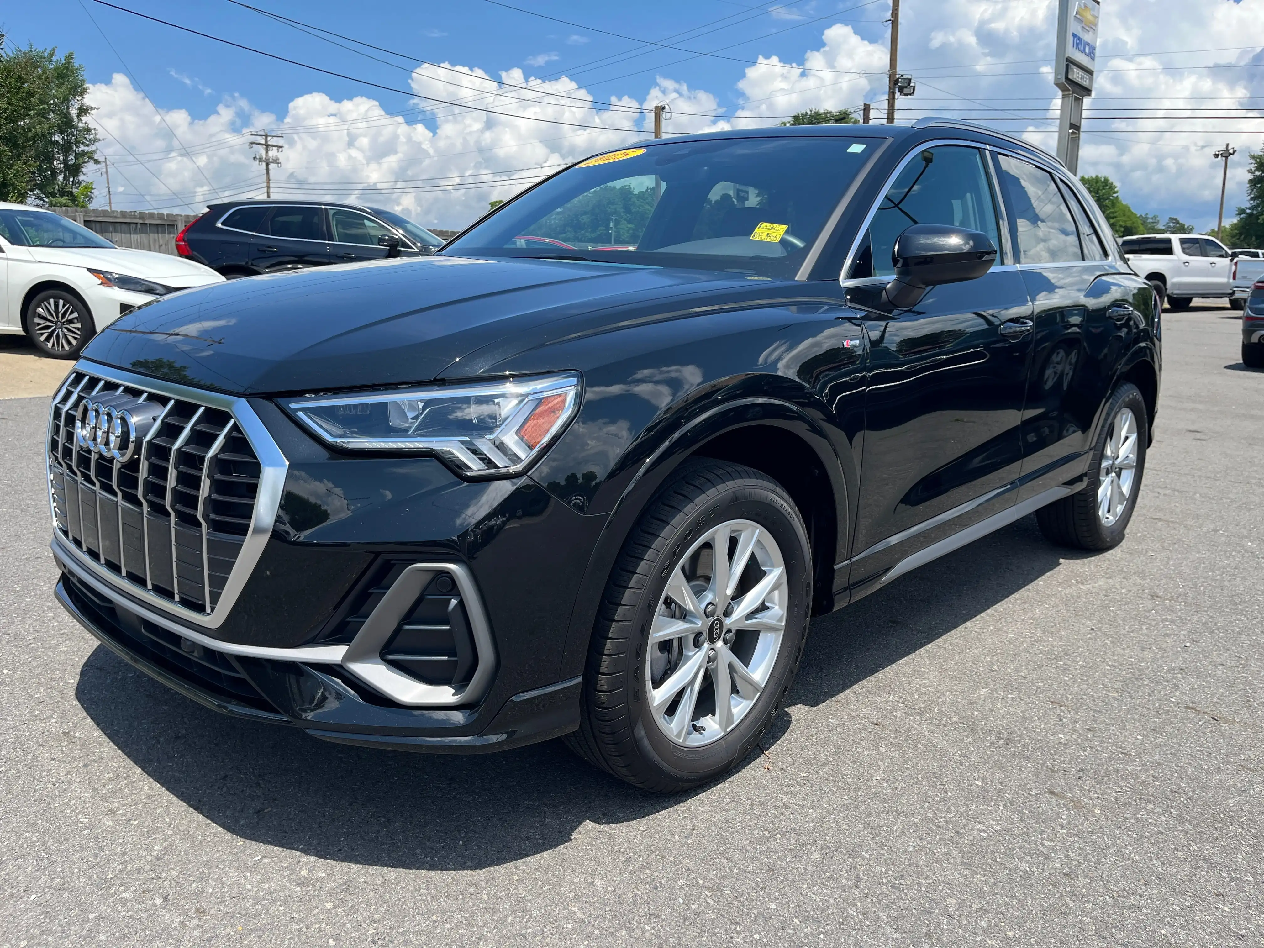 2025 Audi Q3 45 TFSI S Line Premium quattro's photo