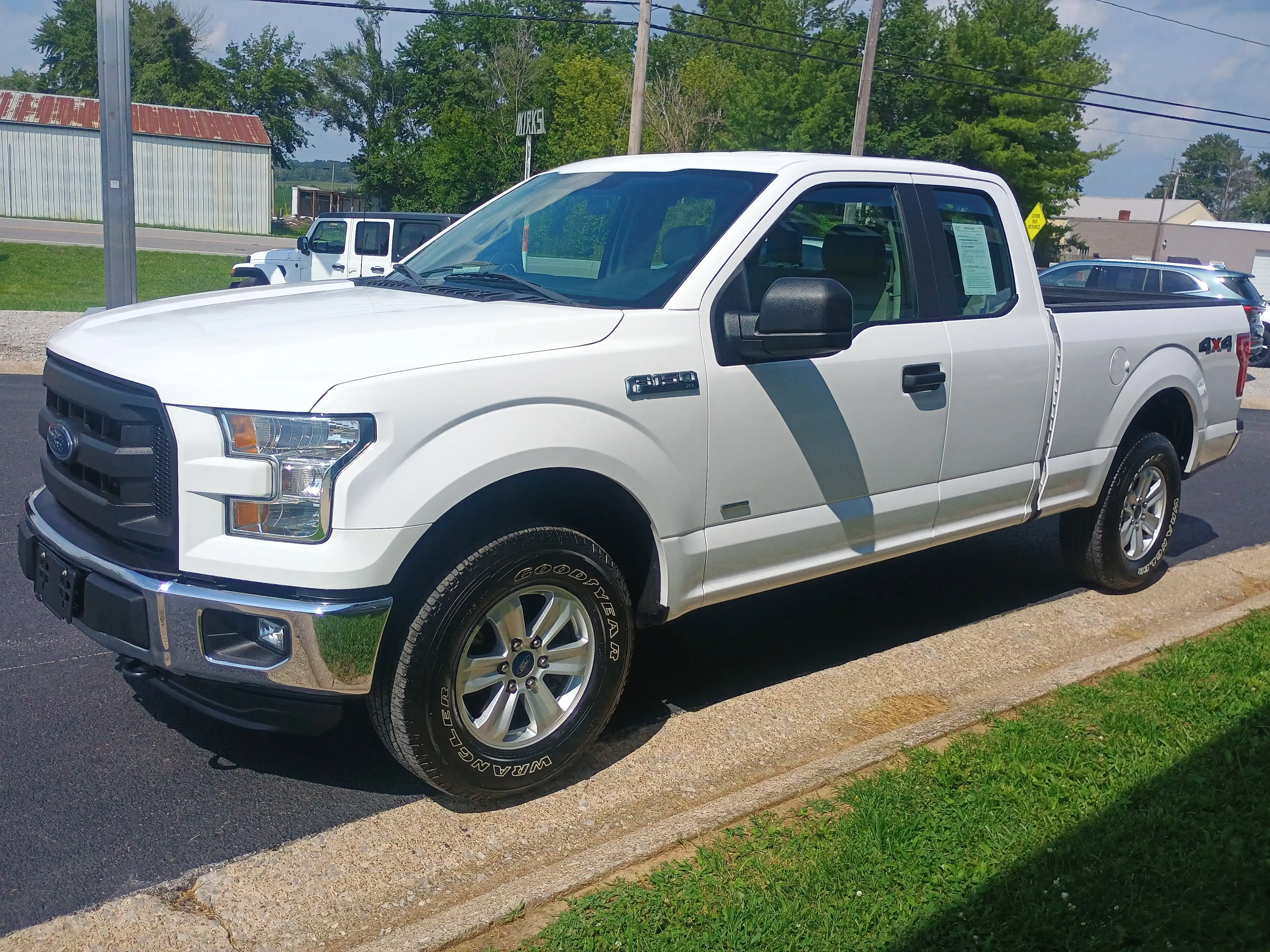 2015 Ford F-150 XLT 4x4 SuperCab 145-in's photo