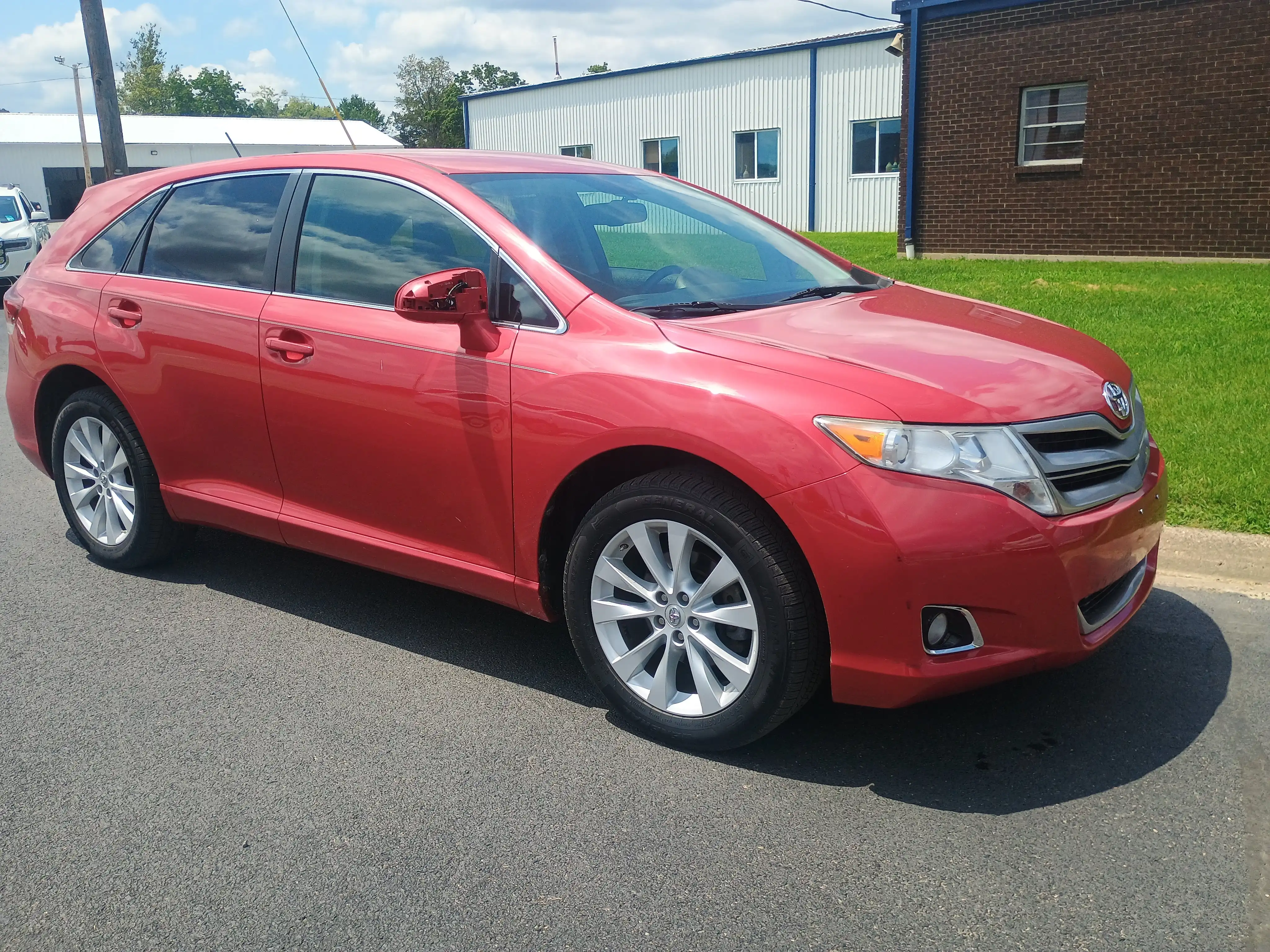 2013 Toyota Venza LE FWD L4's photo
