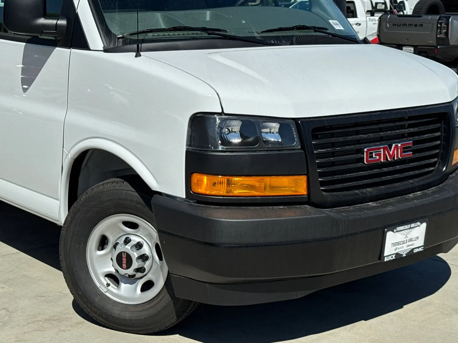 2025 GMC Savana 2500 photo 3