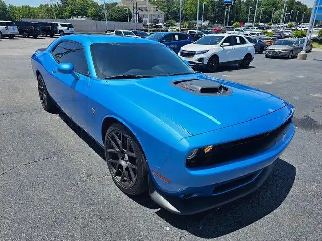 2016 Dodge Challenger 392 Hemi Scat Pack Shaker's photo