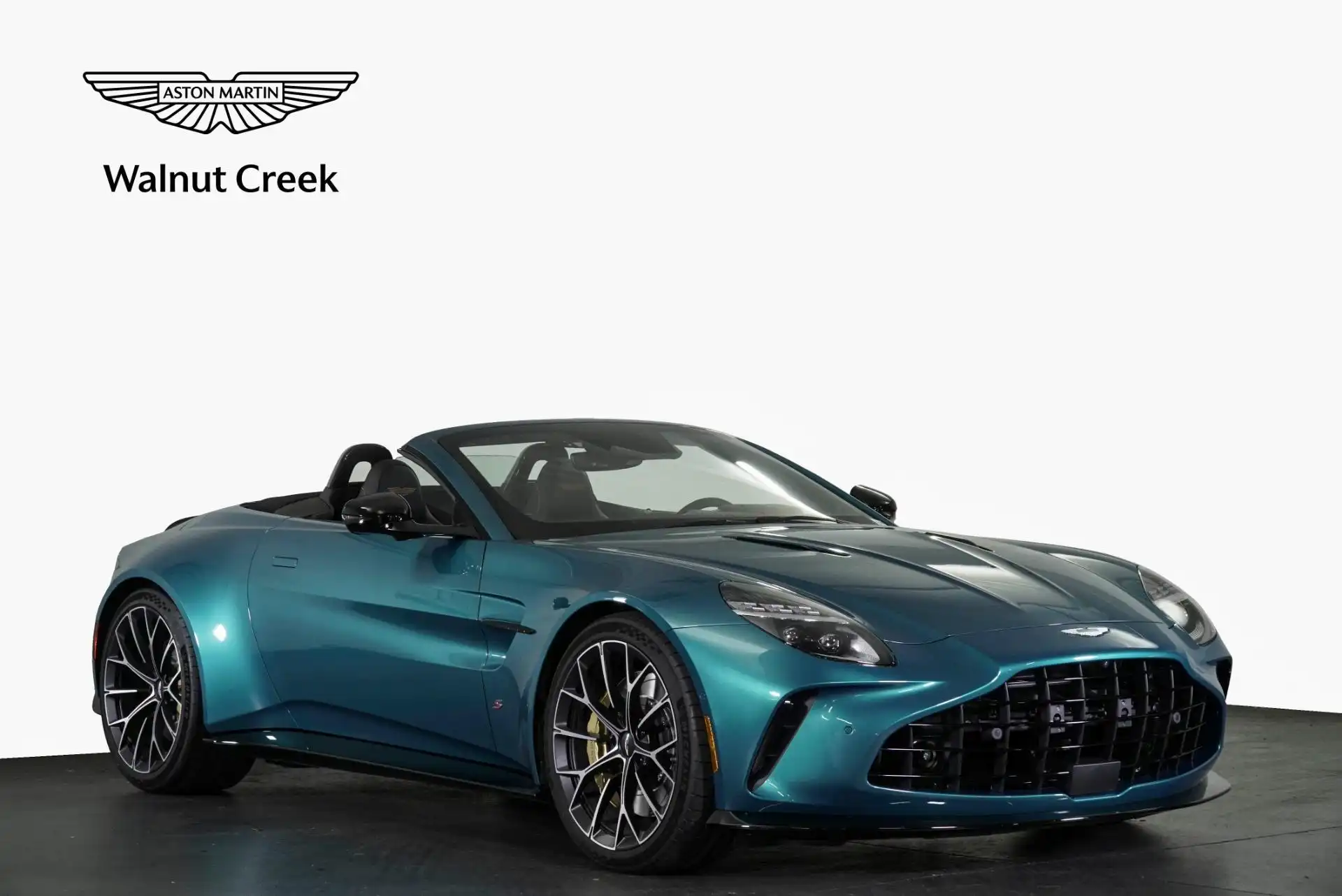 2026 Aston Martin Vantage 4.0 V8 Roadster's photo