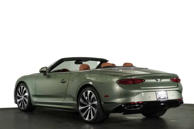 2026 Bentley Continental GT Azure photo 4