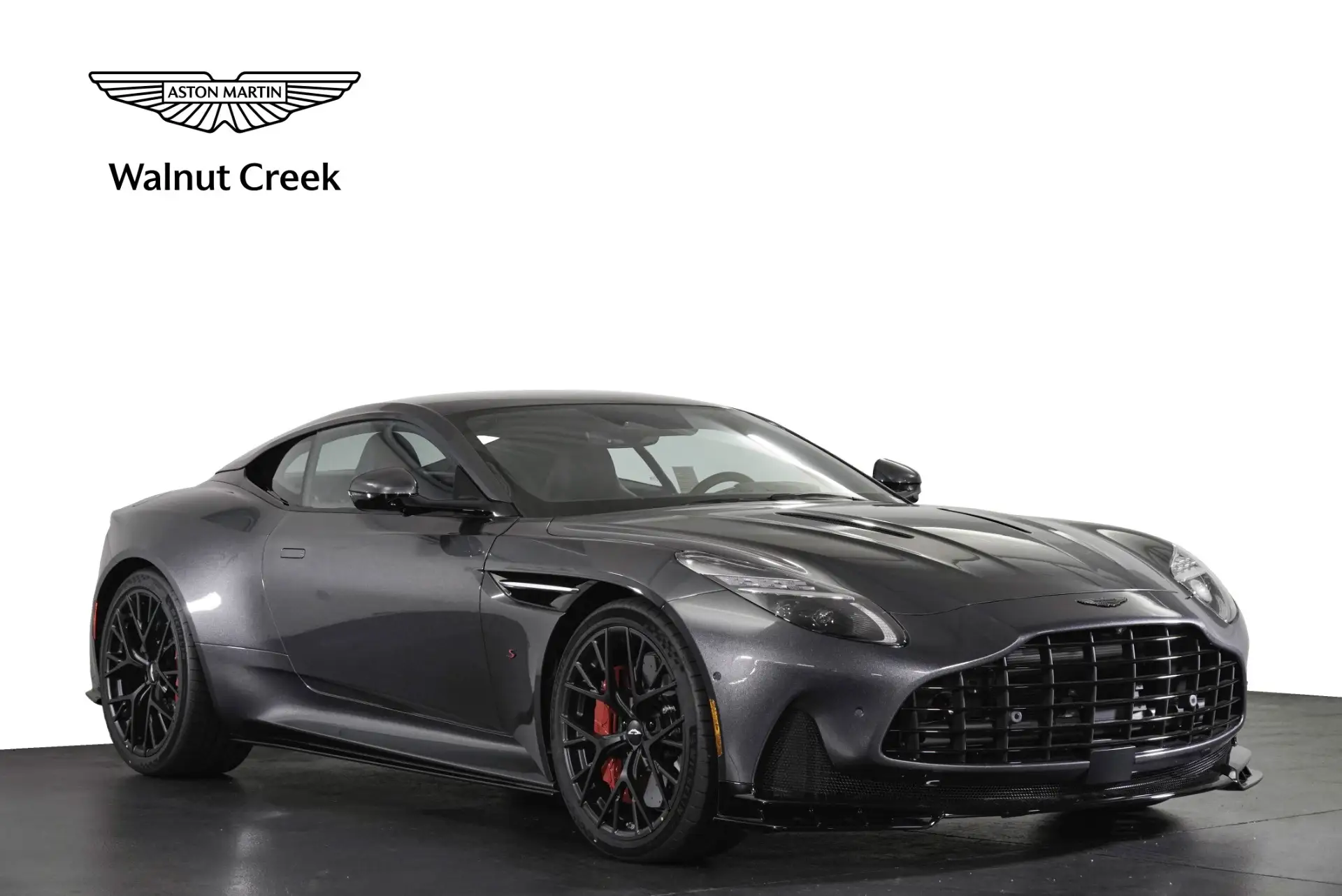 2026 Aston Martin DB12 Coupe photo 1