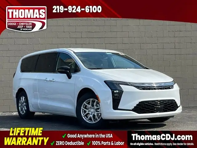 2027 Chrysler Pacifica Select photo 1